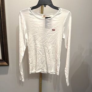 Levi's Fitted white ribbed Long Sleeve Tee NWT